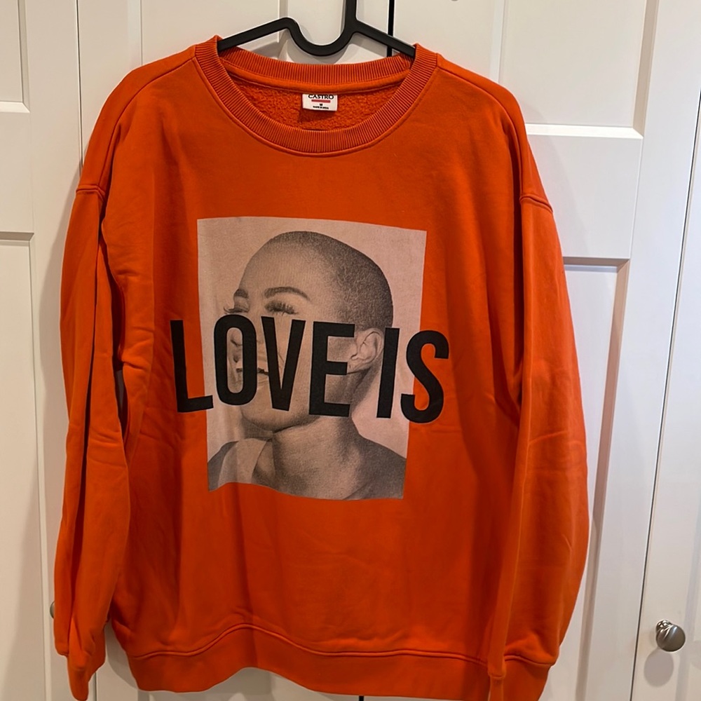 Women sweatshirt